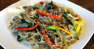 Recette De Japchae Nouilles De Patates Douce Nouilles De Patates Douces Recettes De Cuisine Japchae