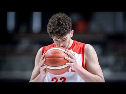 Baş antrenörü ahmet gürgen tarafından keşfi takiben bir gençlik spor festivalinde, şengün taşınmış giresun için bandırma türk. Alperen Sengun 24 12 3 Showed A Variety Of Nice Moves Hits A Stepback Throws A Few High Level Passes His Skill Set Is Far More Than Posting Up One Of The Youngest Players