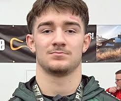 Eric Calvillo's Instagram, Twitter & Facebook