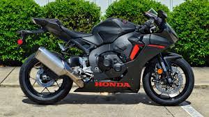 American honda motor co., inc. 2017 Honda Cbr1000rr Review Of Specs Cbr Sport Bike Motorcycle Walk Around Cbr 1000 Rr Youtube