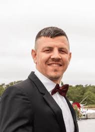 Douglas Sabo's Instagram, Twitter & Facebook