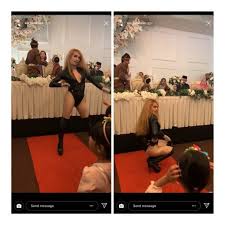 Berbekalkan wajah kacak, model dan pelakon baru ahya rosli bagaimanapun telah bergelar suami orang kerana baru sahaja melangsungkan perkahwinan dengan wanita idamannya iaitu shahirah. Ahya Rosli Dikecam Biar Tarian Separuh Bogel Di Majlis Kahwin