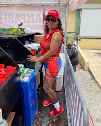 Michelle Ellis (@jamaicanrockshell) • Instagram photos and videos