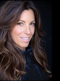 Kate Hobbs's Instagram, Twitter & Facebook