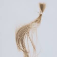 Trichotillomania is a psychiatric condition in which an individual has an uncontrollable desire to pull out his own body hair. Living With Trichotillomania Hair Salons For People Suffering From Trichotillomania Teen Vogue