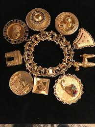 Personalize jewellery with childrens names and initial charms, heart charms and birthstones for our 14 karat gold jewelry is available in yellow gold, white gold or rose gold. 14k Gold Vintage Charm Bracelet Vintage Charm Bracelet Charm Bracelet Gold Charm Bracelet