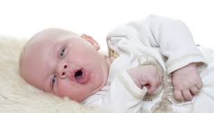 Lllinformationen zu husten bei kindern: Medikamente Und Hausmittel Gegen Husten Beim Baby
