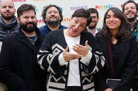 Trabajamos para recuperar nuestras vidas, nuestra educación el frente amplio sigue trabajando con los partidos de unidad para el cambio y convergencia. El Laberinto Estrategico Del Frente Amplio