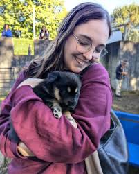 la la la la📚☕️🍁🥞 • • #fall #pumpkinpatch #aldoracres #thanksgiving  #gilmoregirls #birthday #pumpkin #puppy #cows #kittens #fallvibes #actor  #dancer #singer #film #theatre #fallseason