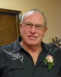 Bennie Ray's Instagram, Twitter & Facebook