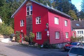 Das rote haus bietet jetzt auch unterricht auf der keltischen harfe an. Das Rote Haus Ferienwohnungen Baden Baden Baden Baden Unterkunfte
