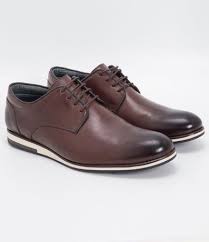 Sapato Masculino Casual Com Queima Solado Viko Marrom Lojas Renner Sapatos Sociais Masculinos Sapatos Masculinos Sapatos