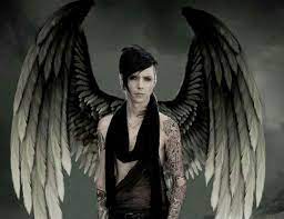 Außerdem kannst du dir unsere ressourcen zur bewältigung. Black Veil Brides Fallen Angel Andy Biersack Black Veil Brides Andy Black Veil Brides Veil Brides