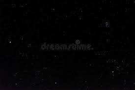 Het koffertje met mummstofjes er bij. Astrofotografie Van De Pleiades Of De Zeven Zussen Is Een Sterrencluster Die In De Constellatie Van Tauruser Wordt Gevestigd Die Stock Foto Image Of Samenvatting Hemel 167392552