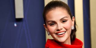 TÜM KADINLAR SÜPER KAHRAMAN”