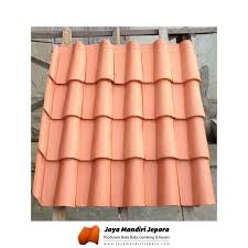 Tetapi genteng mantili nglayur trenggalek di tawarkan dengan harga yang sangat murah. Genteng Mantili Mayong Jepara Harga Murah Jaya Mandiri Jepara Jaya Mandiri Jepara