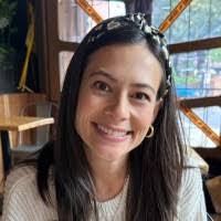 Dana Dougherty's Instagram, Twitter & Facebook