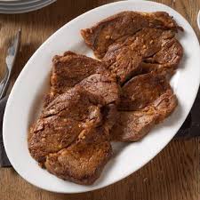 Let the marinated steak stand at room temperature. Chuck Steak And Macoroni Cab S Steak And Macaroni Cab Cooks Taken From The Shoulder Of The Steer Directly Above The Brisket Chuck Roast Offers As Much Flavor As Its