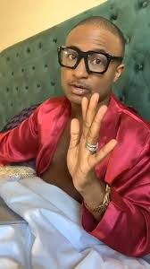 I THINK MY MAN LIKES MEN!!!