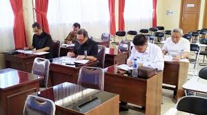 Soal yang admin tukis disini bisa kalian gunakan sebagai latihan untuk ulangan ya. Berjumlah 567 Soal Pertanyaan Soal Bunuh Diri Masuk Tes Psikotes Bacarek Unila Tribun Lampung