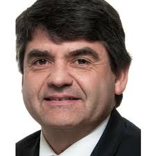 DELEGADOS] Ninoska Amo, Jorge Ponce y Christopher MacGuire ingresaron en  marzo pasado a nuestro programa🎒📚 y tomaron la gran decisión de  representar 🙋🏻‍♀️🙋🏻‍♂️a su generación. Algunas de las razones que los  motivaron