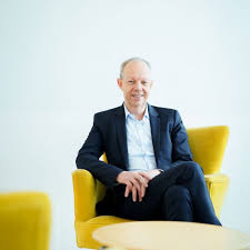 Da ich überwiegend im ausland leb(t)e, bin bzw. Gls Bank Vorstandssprecher Thomas Jorberg Gruenes Mikro Podcast