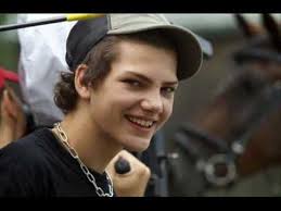 He is an actor, known for die wilden kerle 5 (2008), die wilden kerle: Jimi Blue Leon Und Sarah Kim Vanessa Youtube