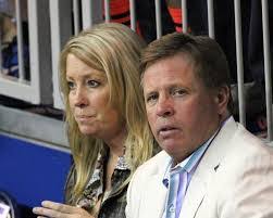 Karen Mcelwain's Instagram, Twitter & Facebook