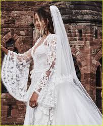 Ciara Russell Wilson Share Official Wedding Photos Ciara Russell Wilson Share Official Wed Celebrity Wedding Dresses Classic Wedding Gowns Wedding Dresses