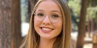 Ashley Overbeek's Instagram, Twitter & Facebook