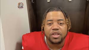 Houston Cougars Demetrius Hunter talks playing for Willie Fritz, key for OL  success & his side gig!