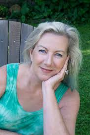 Amazon.com: Catherine Grace Landry: books, biography, latest update