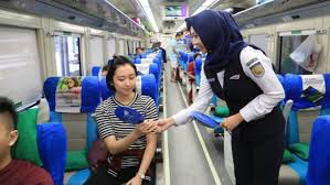 Lowongan kerja staff toko istana bunga by erlangga posted on 02/09/2020 15/09/2020 toko istana bunga salah satu toko bunga terbaik di cirebon yang menyediakan berbagai macam rangkaian bunga seperti buket bunga, standing flower, bunga meja, hingga kado bunga. Minimal Lulusan Slta Kai Buka Lowongan Kerja Terbaru Untuk 15 Posisi Bisnis Liputan6 Com