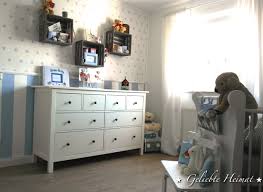 Kinderzimmer Babyzimmer Junge Ikea Hemnes Obstkisten Kommode Babyzimmer Blau Weiss Babyzimmer Kinder Zimmer Babyzimmer Wandgestaltung