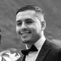 300+ "Urías" profiles