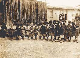 Fue llevado a cabo durante la primera guerra mundial entre 1915 y 1918. A 105 Anos Del Genocidio Armenio Memoria Y Reparacion Revista Haroldo