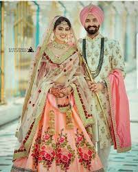 Pin On Romentic Couple Photoshot