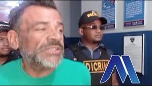 La policía del DICRIM MOCA apresó al nombrado Emil Rafael Molina quien  tenía varias querellas acusado de tener en zozobra varios comerciantes de  Moca