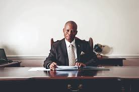 Chief justice mogoeng mogoeng has defended a prayer he delivered at the tembisa hospital on 10 december 2020, saying there was nothing untoward about the prayer because south africa was a secular. Mogoeng Mogoeng A Chief Justice For Such A Time As This The Mail Guardian
