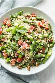 Bulgur Salad With Fresh Herbs And Lemon Elle Republic Rezept Bulgur Bulgursalat Salat Mit