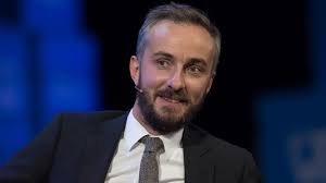 Der türkische präsident recep tayyip erdogan will auch die letzten sechs zeilen eines gedichts von satiriker jan böhmermann verbieten lassen. Schmahkritik Jan Bohmermann Wehrt Sich Vor Dem Verfassungsgericht Stern De