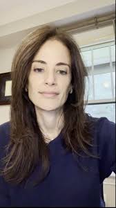 😀 Happy and successful people do one thing exceedingly well:, 🌟 They  infuse every task with meaning, no matter how minor or ungratifying it may  seem. , 🤯 This practice is non-negotiable., ☺️ If you ...