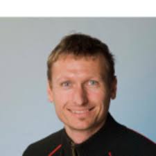 Each artifact has one main stat, determined by the artifact's type/slot. Loscher In Der Personensuche Von Das Telefonbuch