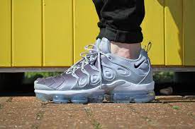 Nike Air Vapormax Plus Shoes Wolf Grey Black White Urban Industry