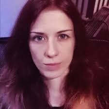 Elaine Rigas's Instagram, Twitter & Facebook