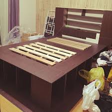 diyでこんなにできちゃう あっと驚く夢の手作りベッド 手作りベッド カラーボックス ベッド の 作り方
