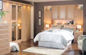 Sessiz bir ortamda verimli bir şekilde çalışmak için çalışma odaları, aile. Yatak Odam Cok Kucuk Nasil Bir Yerlesim Onerirsiniz Dekorblog