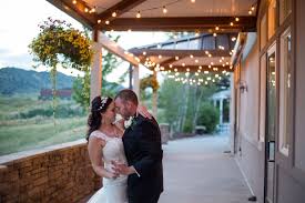 Stephanie Zachary Wedgewood Weddings Ken Caryl Wedding Venue In Littleton Colorado Outdoor Wedding Venues Chicago Wedding Venues Affordable Wedding Venues