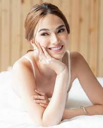 10 Potret Roxanne Allison Baeyens, Miss Earth Water 2020 yang Memukau