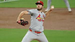 San Diego inicia con descalabro serie ante Cardenales